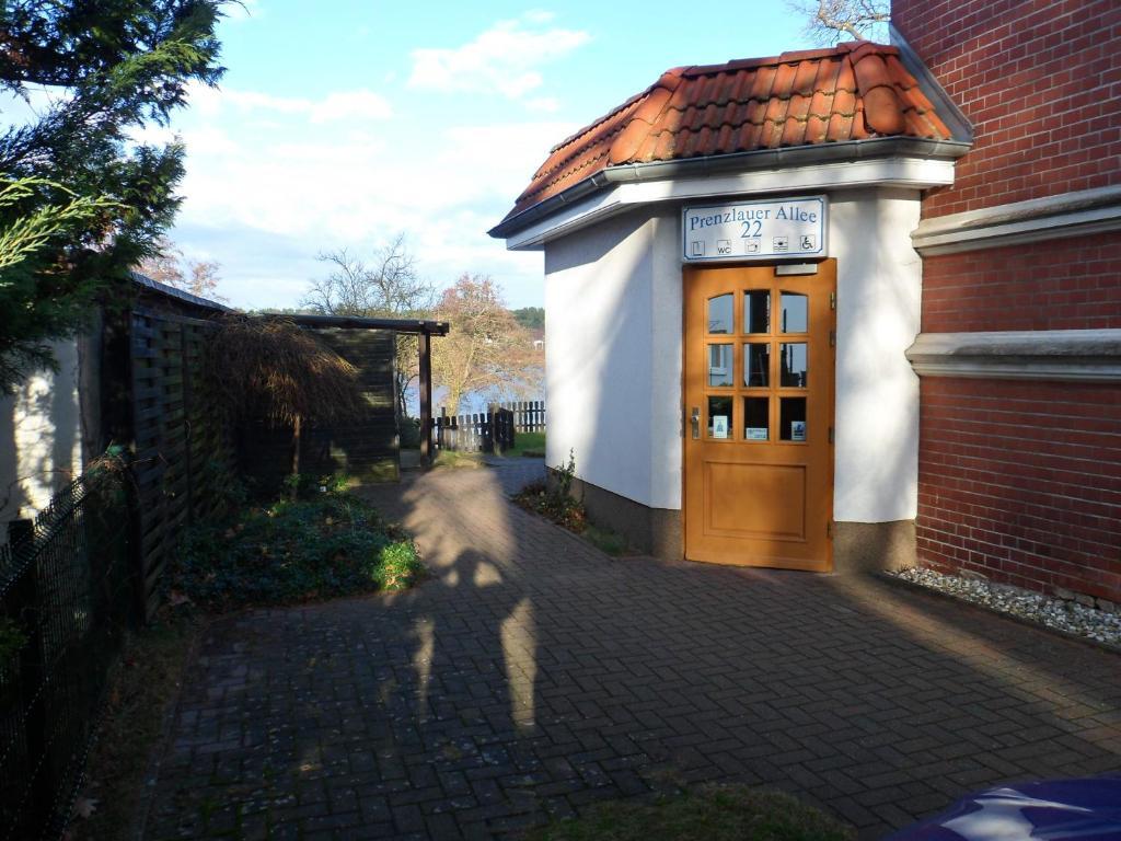 Stadtsee-Pension 滕普林 外观 照片