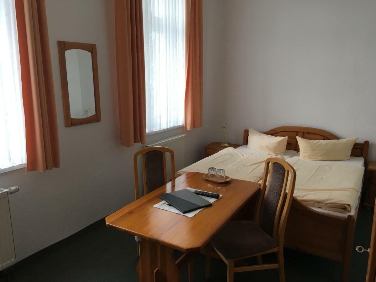 Stadtsee-Pension 滕普林 外观 照片